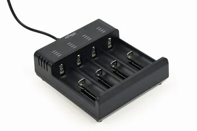 Ładowarka akumulatorów USB Ni-MH + Li-ion, czarna